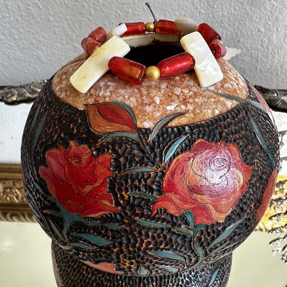 Jodi Finkenbinder Signed Original Gourd Art Bowl Vase 5 Inch Roses Texas Beads